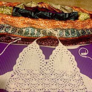 NWOT💜 Bright white crocheted bra-let
